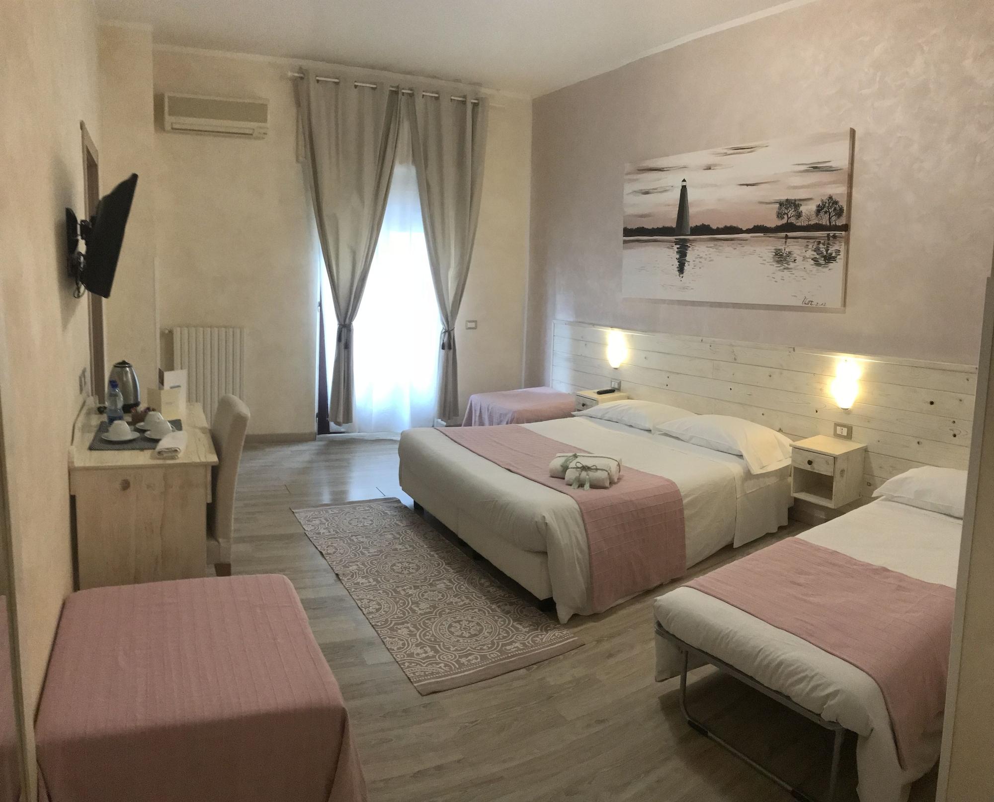 Airport Deluxe Couette-café 2*