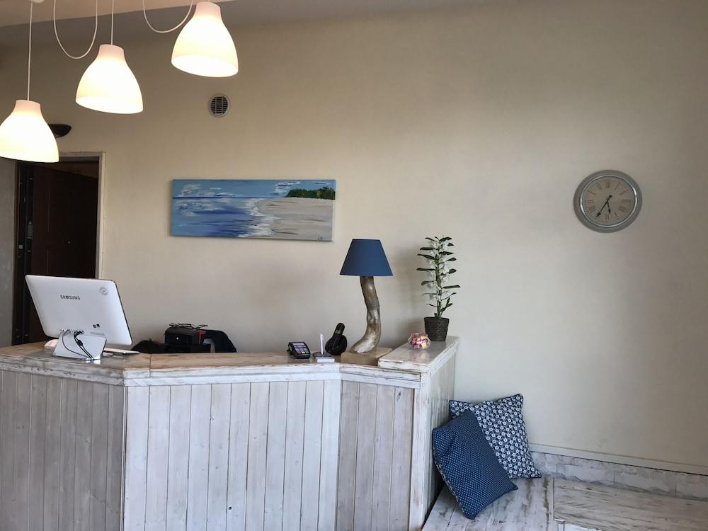 Couette-café Airport Deluxe